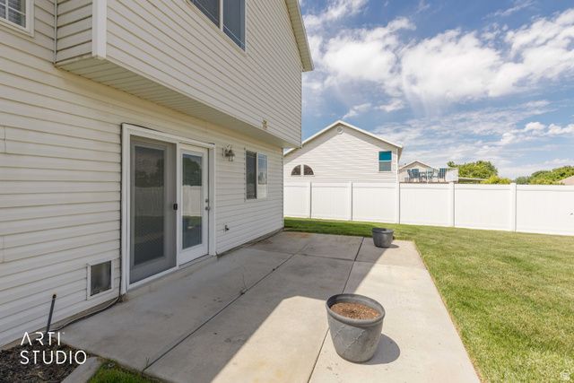 2402 W 2375 -, Clinton, UT 84015