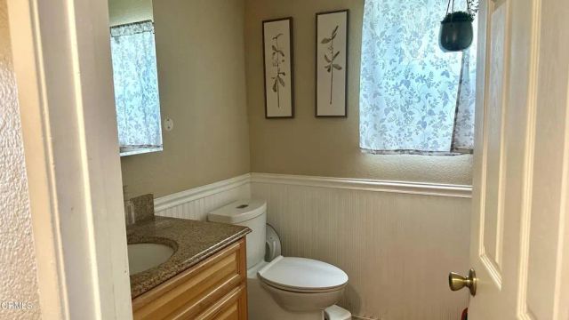 29065 Lake Ridge Lane, Highland, CA 92346