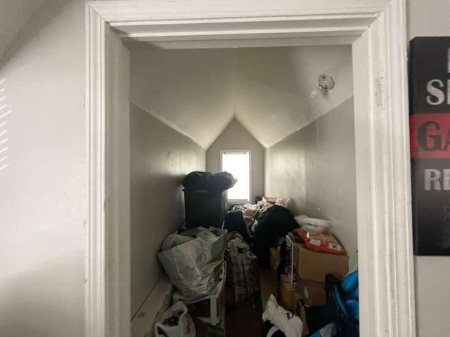 16608 Trinity Street, Detroit, MI 48219