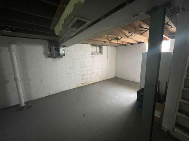 16608 Trinity Street, Detroit, MI 48219