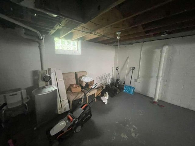 16608 Trinity Street, Detroit, MI 48219