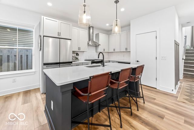 1053 W 18th Street, Indianapolis, IN 46202