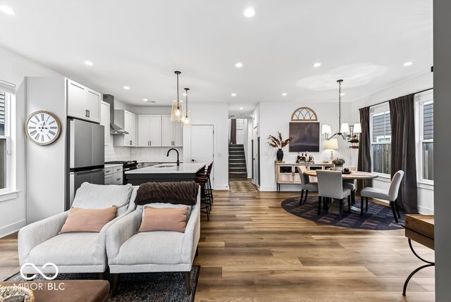 1053 W 18th Street, Indianapolis, IN 46202