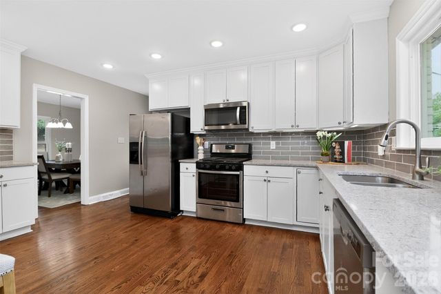 6632 Lancer Drive, Charlotte, NC 28226