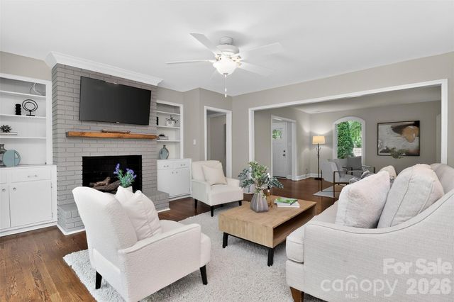 6632 Lancer Drive, Charlotte, NC 28226