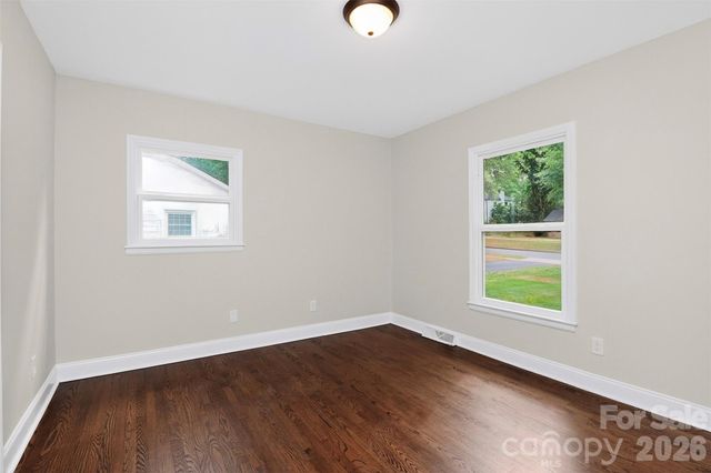 6632 Lancer Drive, Charlotte, NC 28226