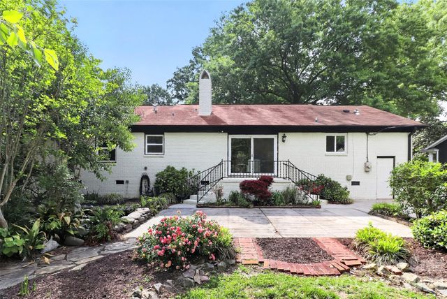 6632 Lancer Drive, Charlotte, NC 28226