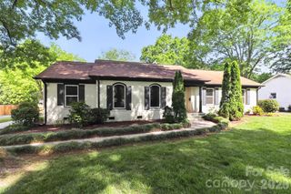 6632 Lancer Drive, Charlotte, NC 28226