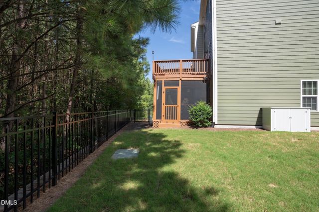 415 Cross Country Way, Durham, NC 27703