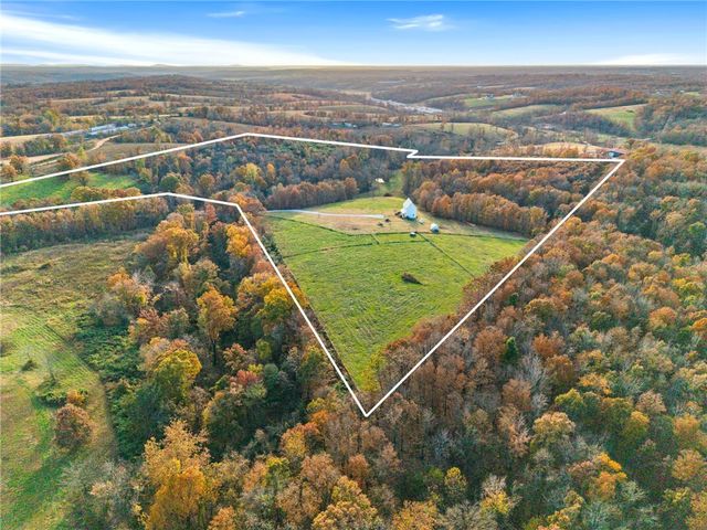 13325 Bryant Road, Siloam Springs, AR 72761