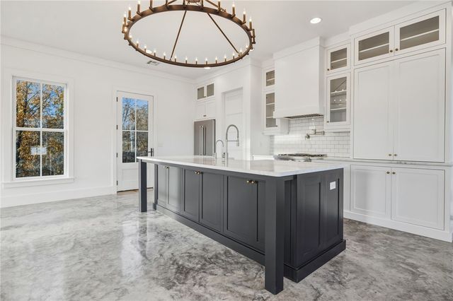 13325 Bryant Road, Siloam Springs, AR 72761