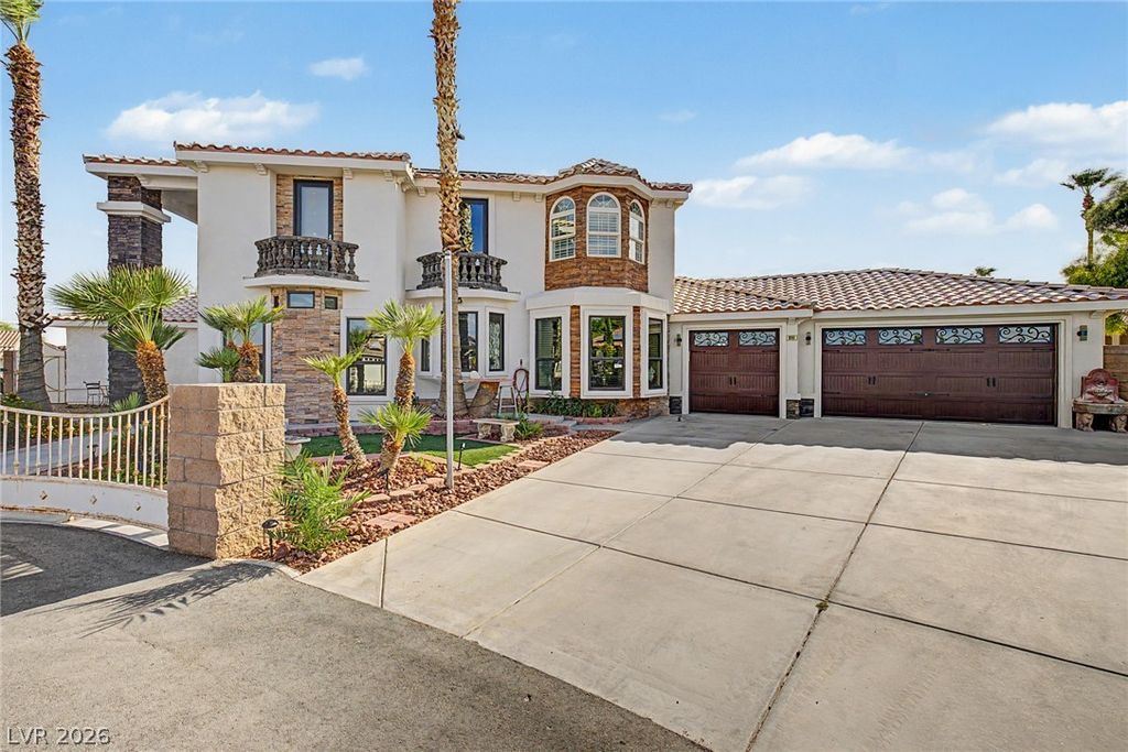8985 South Tenaya Way, Las Vegas, NV 89113 — photo 2