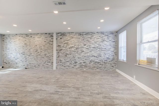 2915 BAKER ST, Baltimore, MD 21216