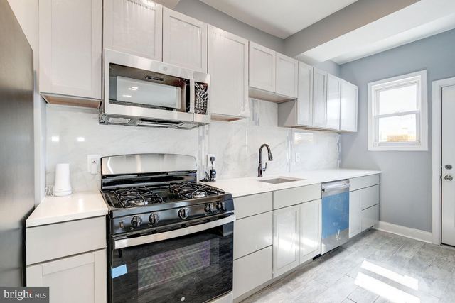 2915 BAKER ST, Baltimore, MD 21216