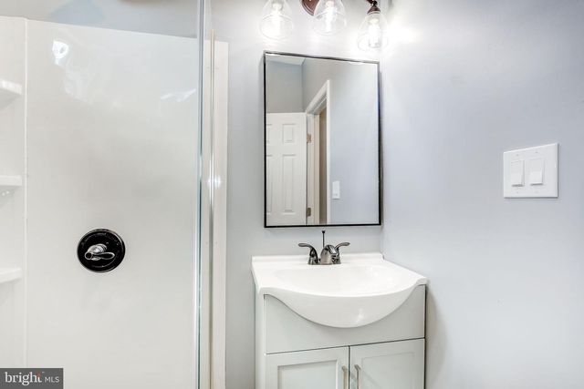 2915 BAKER ST, Baltimore, MD 21216