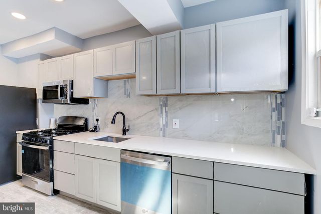 2915 BAKER ST, Baltimore, MD 21216