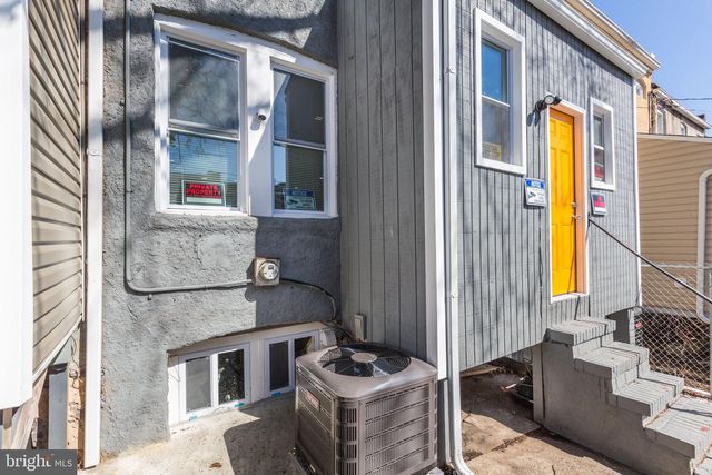 2915 BAKER ST, Baltimore, MD 21216