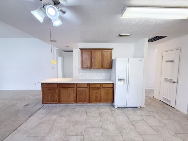 9221 Desirable Drive, La Porte, TX 77571