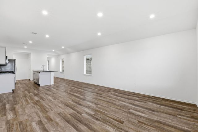 24343 Saddlestone Green Drive, Spring, TX 77373