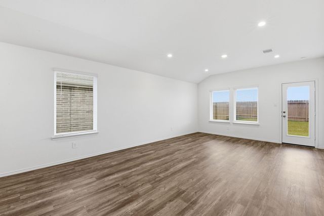 24343 Saddlestone Green Drive, Spring, TX 77373