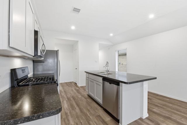 24343 Saddlestone Green Drive, Spring, TX 77373