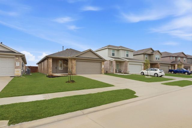 24343 Saddlestone Green Drive, Spring, TX 77373