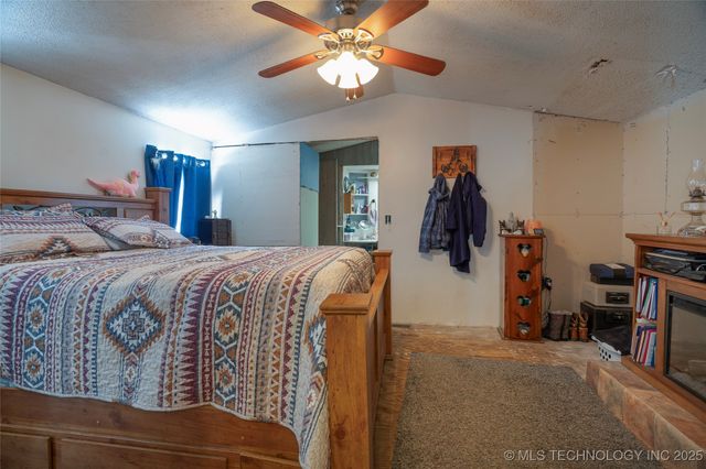 13009 Ns 419 Road, Delaware, OK 74027