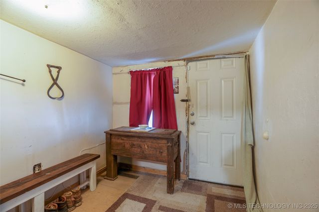 13009 Ns 419 Road, Delaware, OK 74027