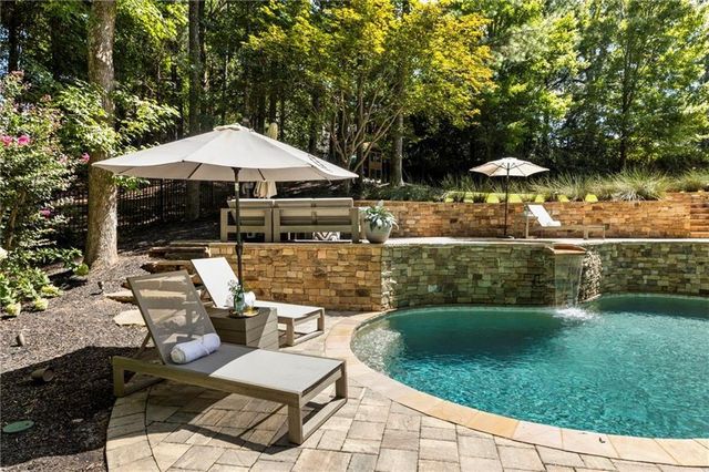 15873 Meadow King Court, Milton, GA 30004