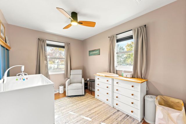 102 6th Avenue, Marengo, IL 60152