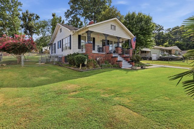 1214 John Ross Road, Chattanooga, TN 37412