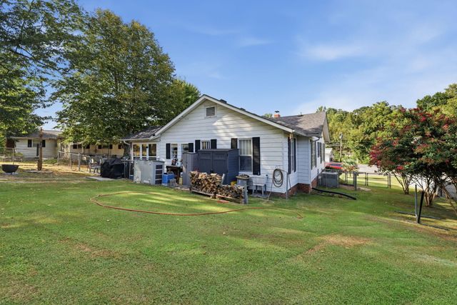 1214 John Ross Road, Chattanooga, TN 37412