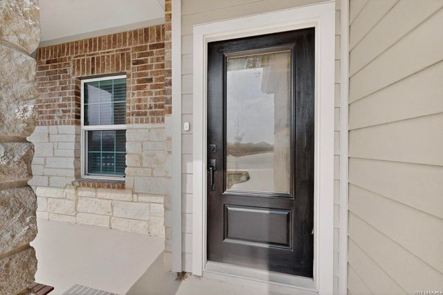 1912 Grey Wagtail, New Braunfels, TX 78130