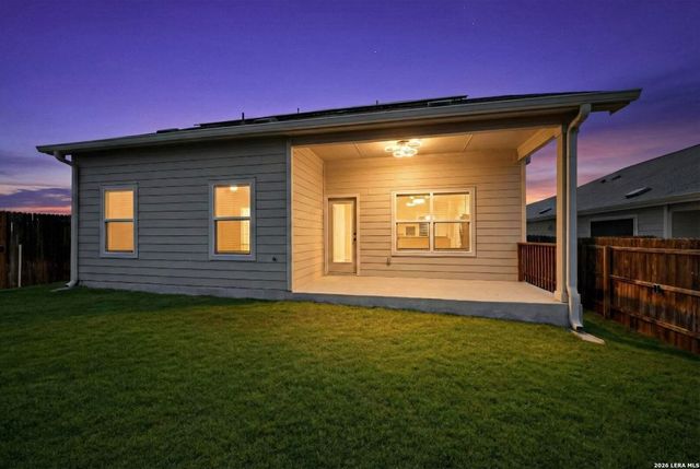 1912 Grey Wagtail, New Braunfels, TX 78130