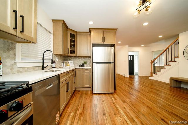 17116 Wildemere Street, Detroit, MI 48221