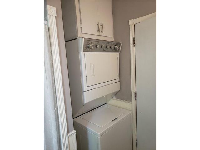 686 Lexington Avenue S, Saint Paul, MN 55116