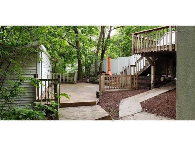 686 Lexington Avenue S, Saint Paul, MN 55116