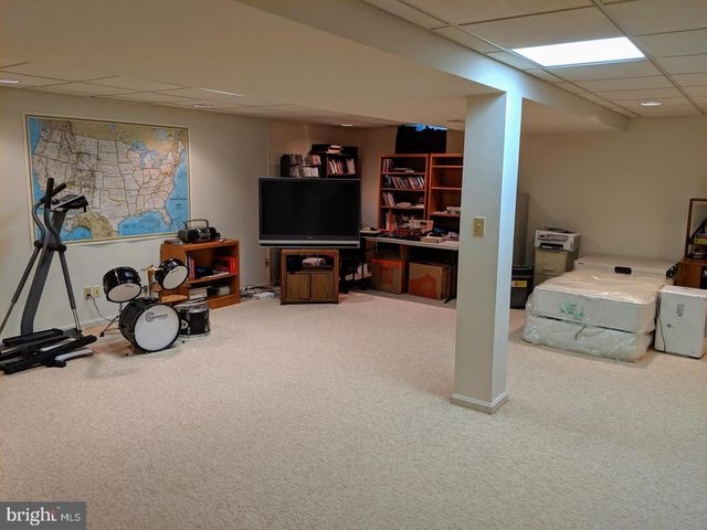 8465 SEVAN CT, Annandale, VA 22003