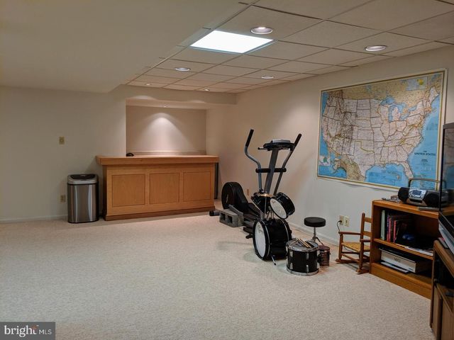 8465 SEVAN CT, Annandale, VA 22003