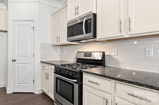 2377 Seagull Drive, Denver, NC 28037