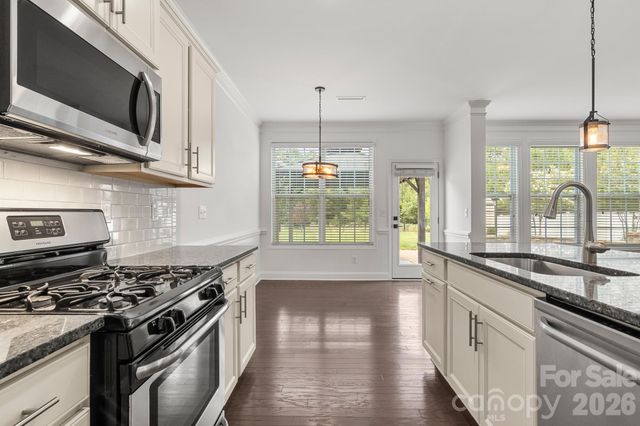 2377 Seagull Drive, Denver, NC 28037