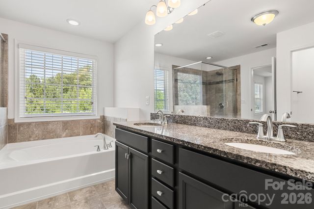 2377 Seagull Drive, Denver, NC 28037