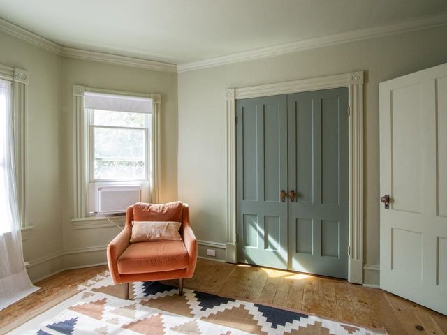 36 Booth Street, Burlington, VT 05401