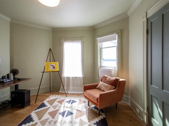 36 Booth Street, Burlington, VT 05401