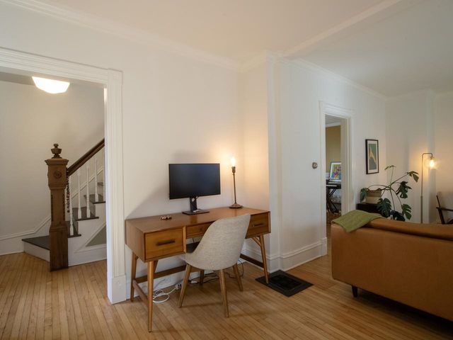 36 Booth Street, Burlington, VT 05401