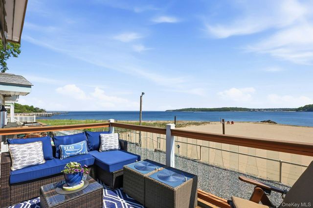 75 West Shore Road 4, Port Washington, NY 11050