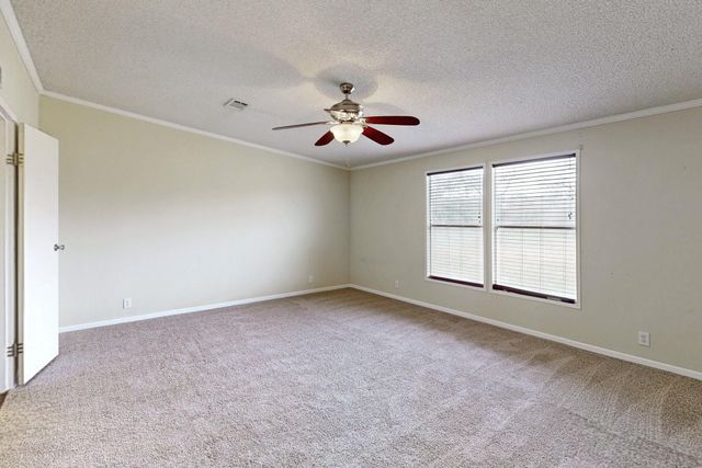 118 Yaupon Drive, Caldwell, TX 77836