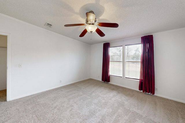 118 Yaupon Drive, Caldwell, TX 77836