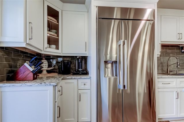 3835 48 AVENUE S, St Petersburg, FL 33711