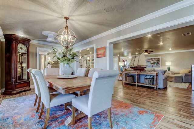 3835 48 AVENUE S, St Petersburg, FL 33711